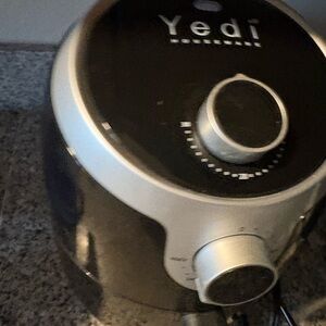 Black and Silver Cooking Appliance